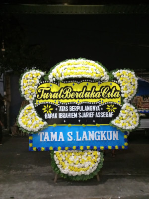 Papan Bunga Duka di Lopang